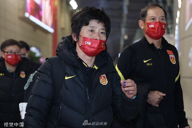 双性情趣开裆裤指j喷水h
